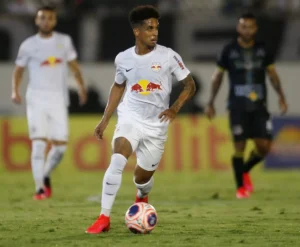 Na tarde deste domingo, 19 de janeiro de 2025, o São Bernardo FC e Red Bull Bragantino no Estádio Primeiro de Maio, em São Bernardo do Cam...